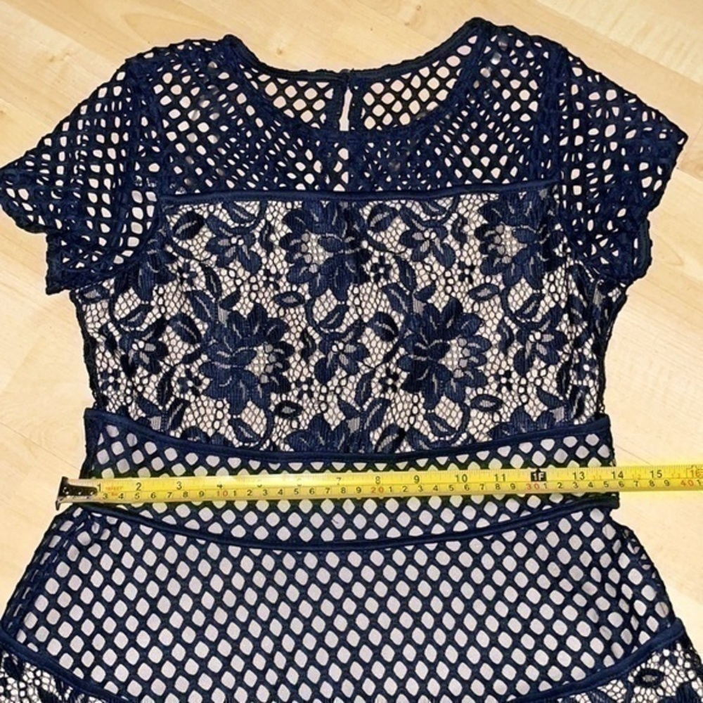 US ANGELS Girls' Color Block Lace Panel Dress in Navy size 14 gently preloved - Picture 9 of 11